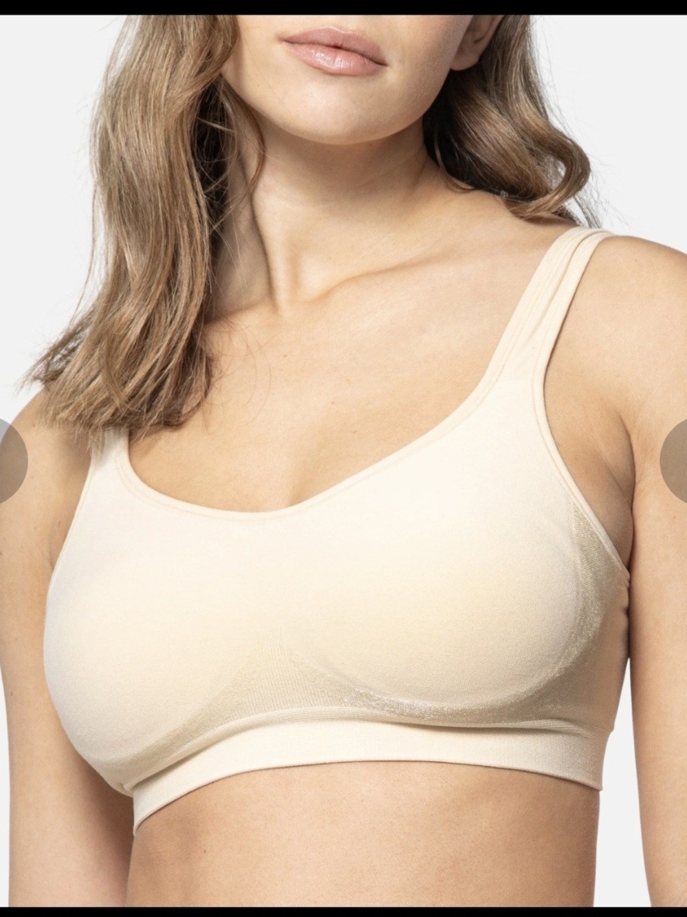 Underoutfit Comfort Shaping Bra